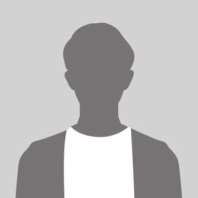 T整骨院(静岡県静岡市)<br />
院長:T先生(30代・男性)<br />
スタッフ数:3名<br />
患者一人ひとりの症状に寄り添う丁寧な施術を心がけている地域密着型整骨院。交通事故患者対応に力を入れており、最近は精神的ストレスを抱える被害者へのケアを重視している。